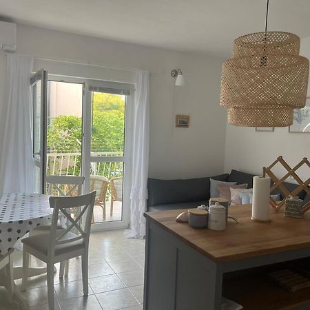 Apartment Summer Escape Trogir Exterior photo
